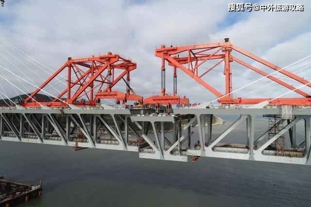 
中国速度 4万人遇水搭桥 震惊世界‘足球赌注软件APP’(图6)