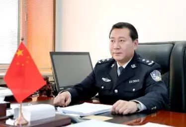 杜仲天麻胶囊 辅助降血压的功能“十大足球赌注软件”(图1) 足球赌注软件APP